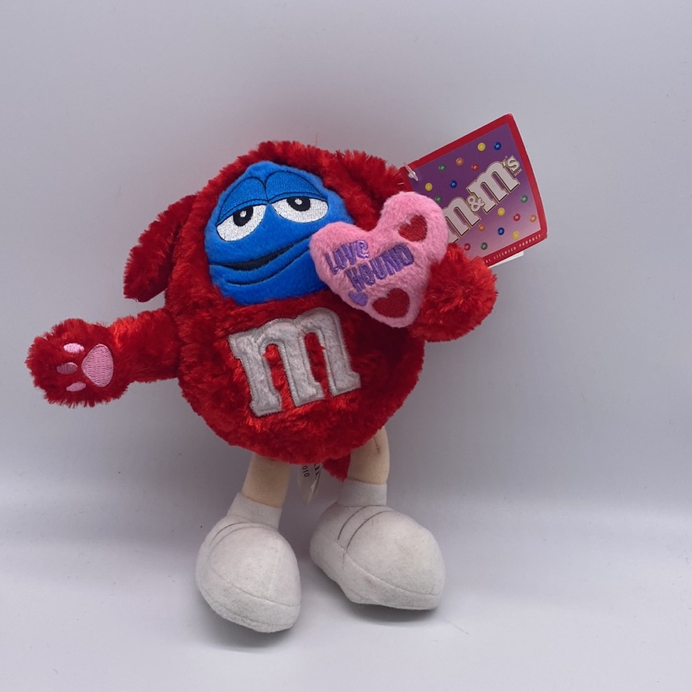M&M Valentines Red Love Hound Plush 8" NWT